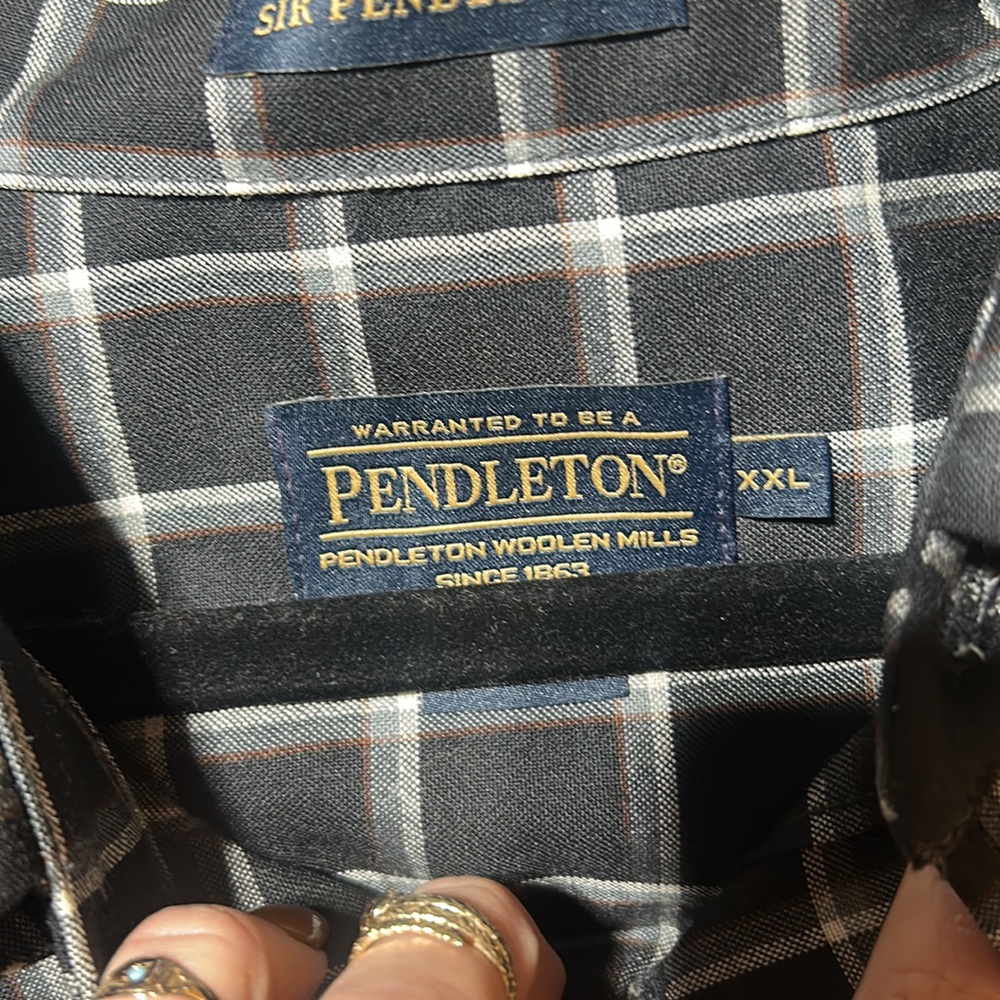 Pendleton button down - Picture 2 of 5